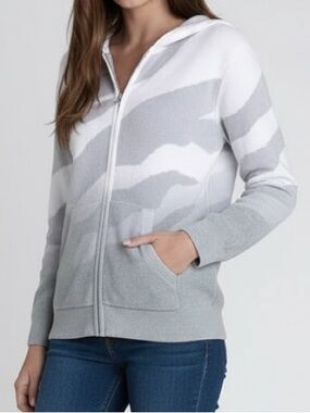 New Barefoot Dreams Cozy Chic Ocean Reef Zip Up Hoodie Size M